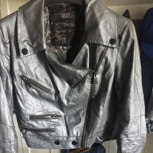 Guess motorcycle cropped jacket